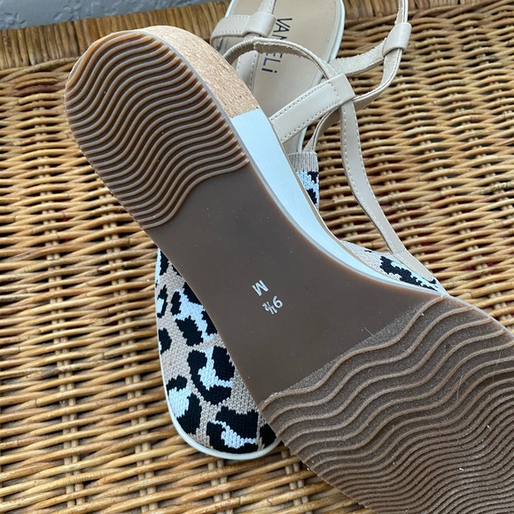 VANELi Greer Slingback Wedge - Leopard. 9.5 Never worn! - Picture 7 of 11